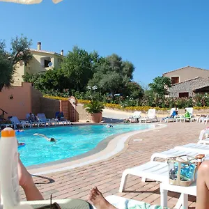 Apartahotel Li Troni, Budoni